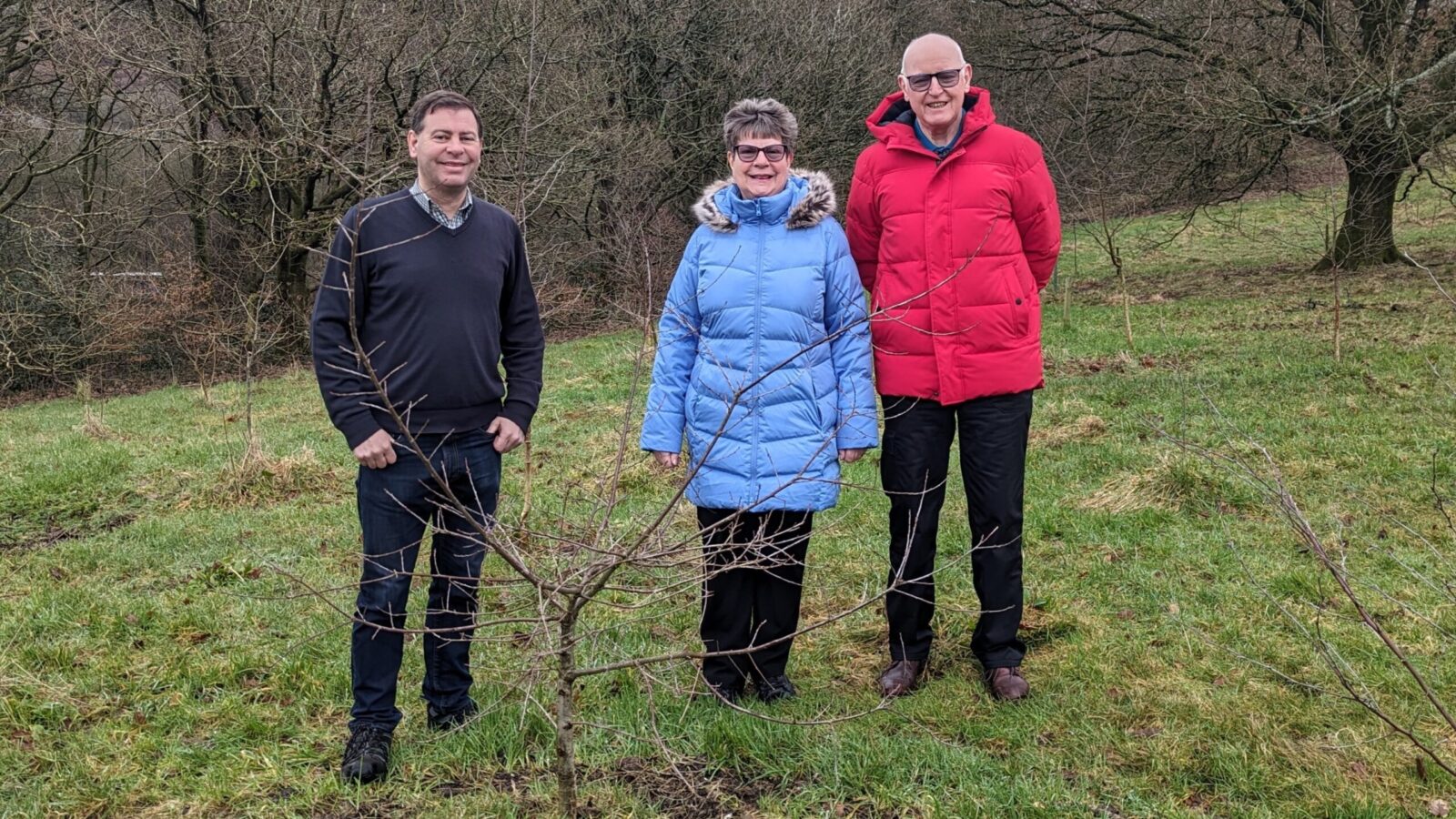 Cllr Richard Silvester planting trees